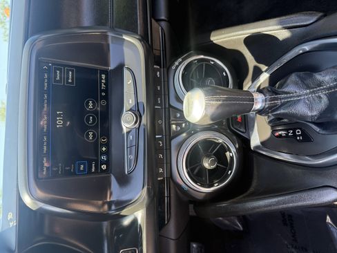 Used 2019 Chevrolet Camaro LT RWD image 14