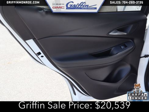 Certified 2023 Buick Encore GX Preferred w/ Cold Weather Comfort Package FWD image 38