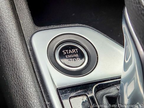 Used 2024 Nissan Sentra SV FWD image 17