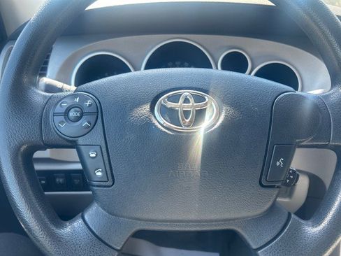 Used 2010 Toyota Tundra 4x4 Double Cab image 14