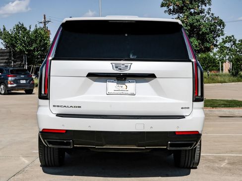 Used 2025 Cadillac Escalade Sport Platinum AWD/4WD image 9