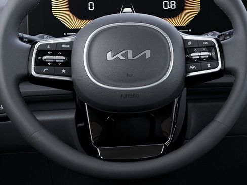 New 2026 Kia Carnival EX FWD image 22