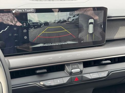 New 2026 Kia EV9 Wind image 19