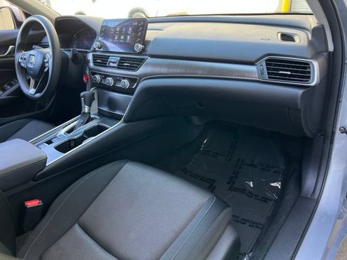 Used 2021 Honda Accord LX image 45