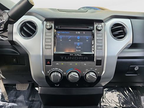 Used 2014 Toyota Tundra SR5 image 14