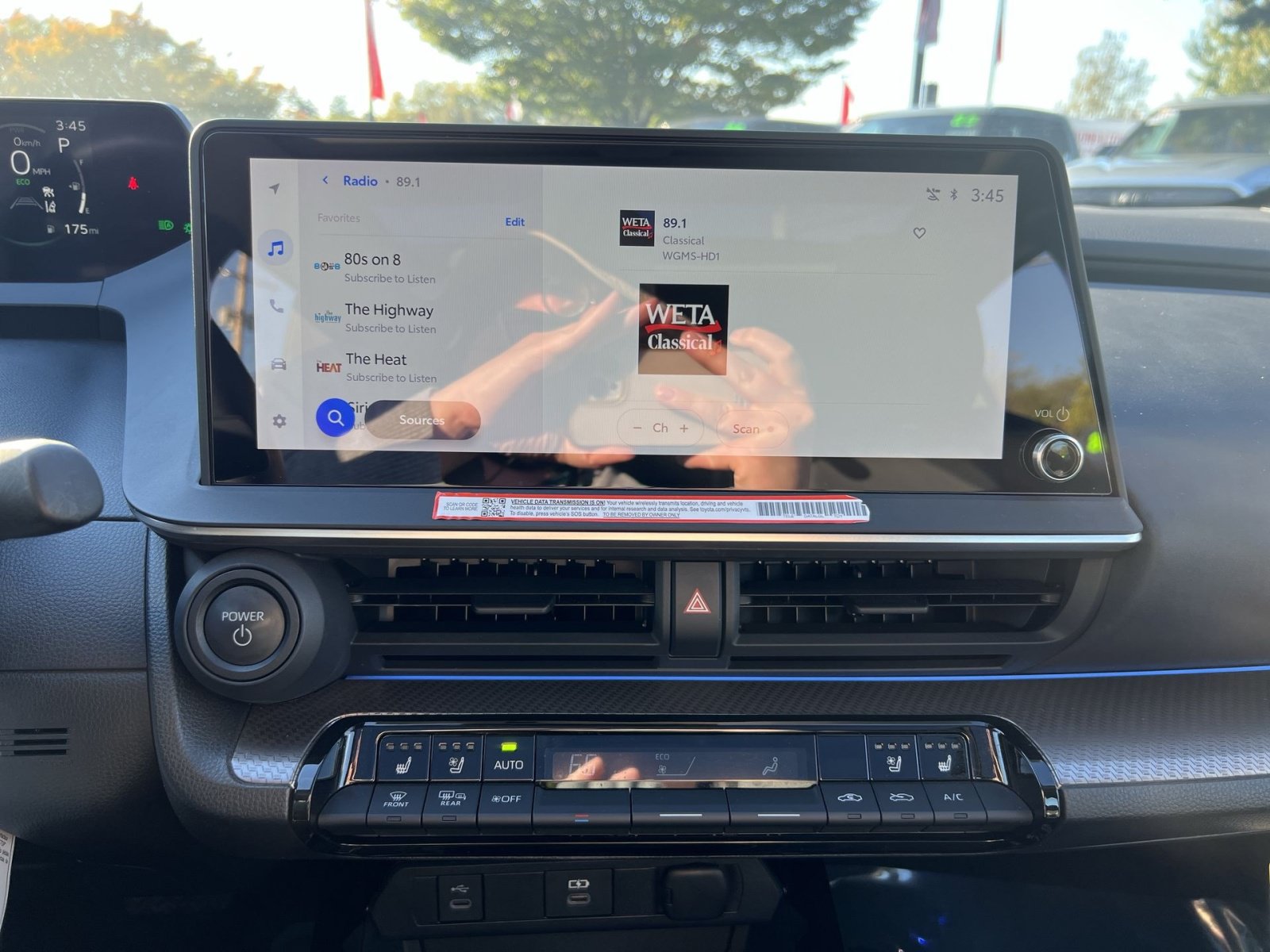 Used 2025 Toyota Prius Limited FWD image 18