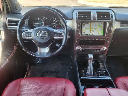 Used 2020 Lexus GX 460 Luxury w/ Accessory Package AWD/4WD image 14