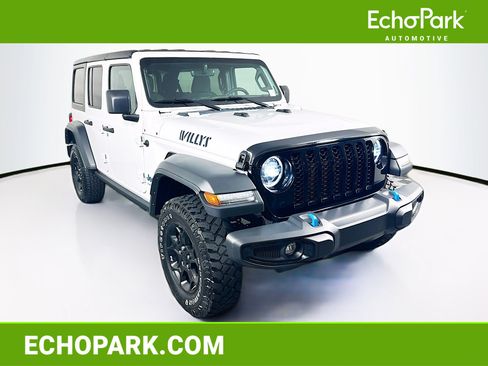 Used 2023 Jeep Wrangler Unlimited w/ Cold Weather Group AWD/4WD image 1