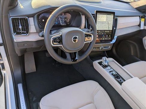 New 2026 Volvo XC90 B6 Plus w/ Protection Package Premier image 3