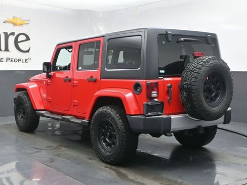 Used 2015 Jeep Wrangler Unlimited Sahara AWD/4WD image 35