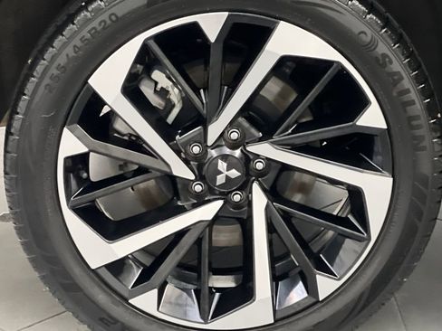 Used 2024 Mitsubishi Outlander SE AWD/4WD image 76