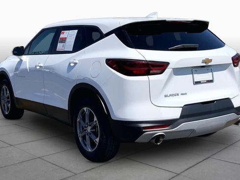 Used 2025 Chevrolet Blazer LT AWD/4WD image 12