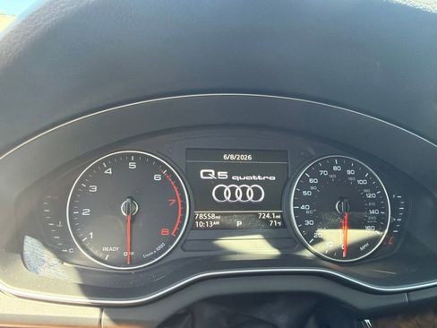 Used 2018 Audi Q5 2.0T Premium w/ Convenience Package AWD/4WD image 2