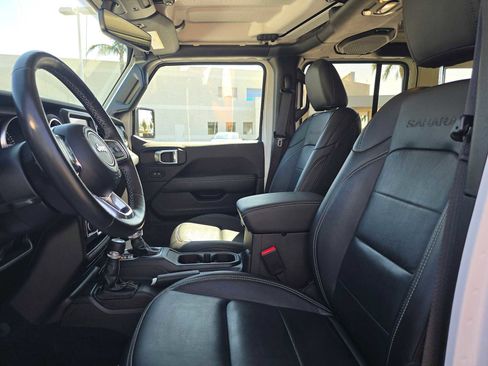 Used 2023 Jeep Wrangler Sahara w/ Cold Weather Group image 23