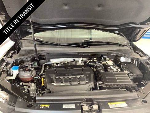 Used 2024 Volkswagen Tiguan SE AWD/4WD image 17