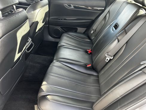 Used 2023 Genesis G80 2.5T image 16