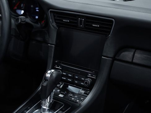 Used 2019 Porsche 911 AWD/4WD image 61