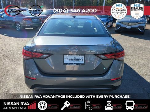 Used 2025 Nissan Sentra SV w/ Trunk Package image 5