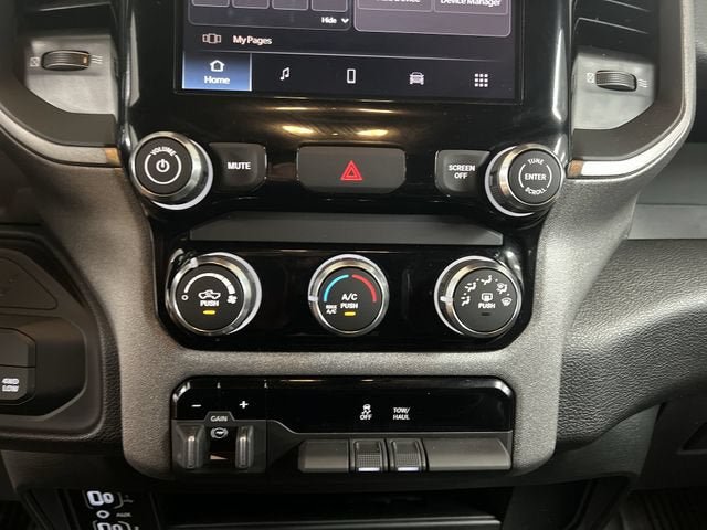 Used 2026 RAM 3500 Tradesman AWD/4WD image 17
