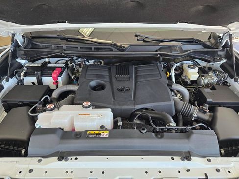 Certified 2025 Toyota Tundra SR5 w/ TRD Off-Road Package AWD/4WD image 9