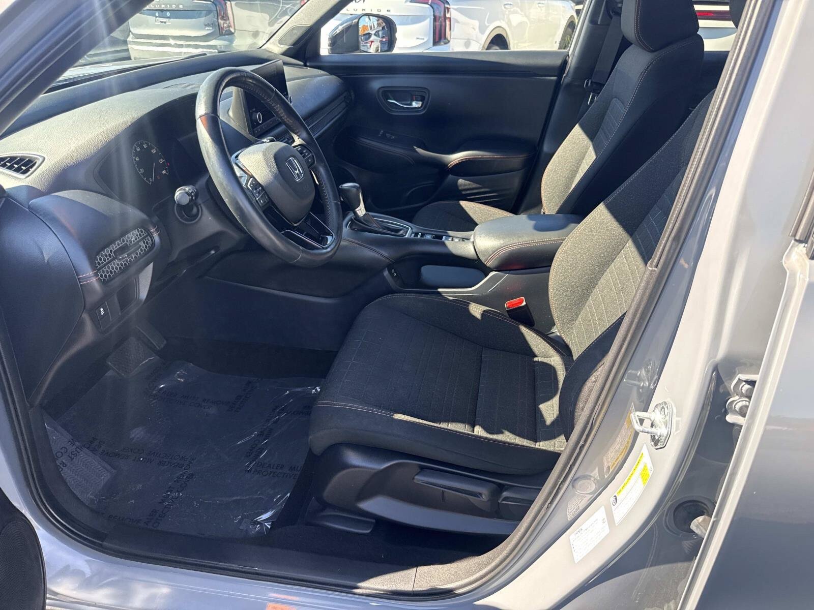 Used 2024 Honda HR-V Sport image 18