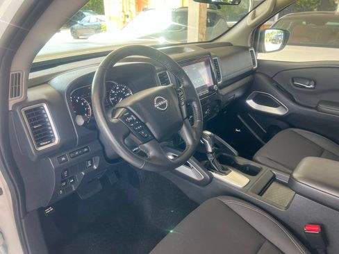 Used 2024 Nissan Frontier SV w/ Hardbody Edition AWD/4WD image 6