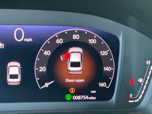 Certified 2025 Honda Accord LX image 24