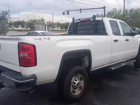 Used 2015 GMC Sierra 2500 4x4 Double Cab w/ Sierra Convenience Package image 2