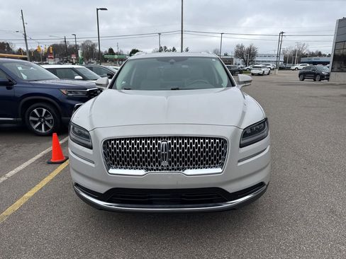 Used 2023 Lincoln Nautilus Reserve image 8