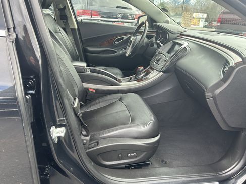 Used 2012 Buick LaCrosse Touring image 10