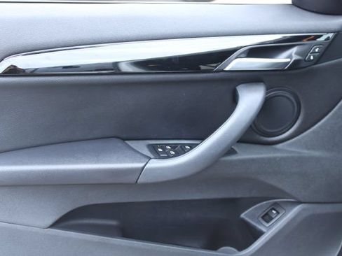 Used 2018 BMW X1 sDrive28i FWD image 10