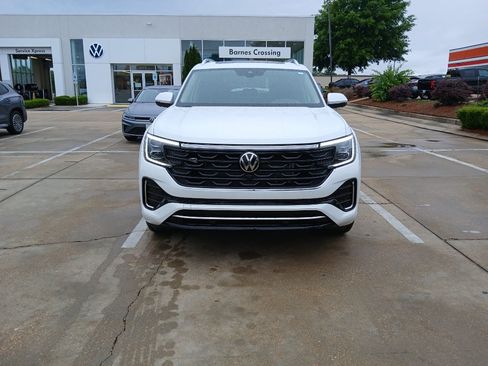 New 2026 Volkswagen Atlas SEL Premium R-Line AWD/4WD image 9
