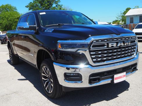 New 2025 RAM 1500 Limited image 4