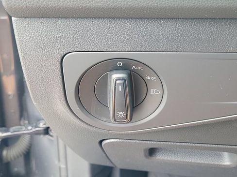 Certified 2023 Volkswagen Tiguan S FWD image 24