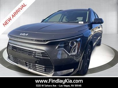 Certified 2025 Kia Niro SX