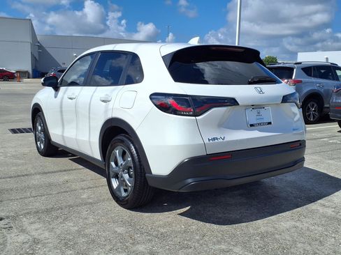 Used 2026 Honda HR-V LX image 3