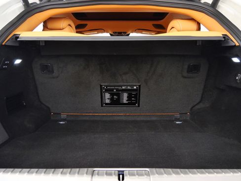 Used 2025 Ferrari Purosangue AWD/4WD image 19