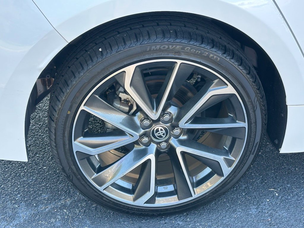 Used 2022 Toyota Corolla SE FWD image 32