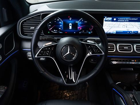 Used 2024 Mercedes-Benz GLE 350 4MATIC image 12