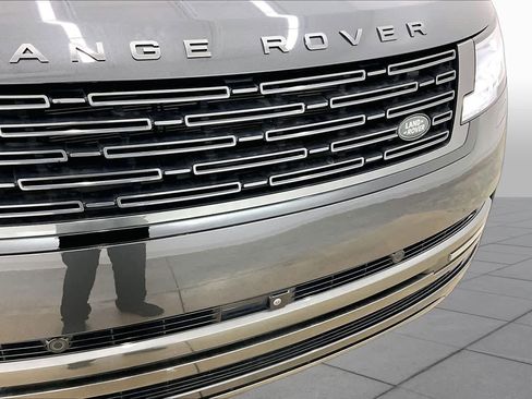 Used 2023 Land Rover Range Rover Autobiography AWD/4WD image 28