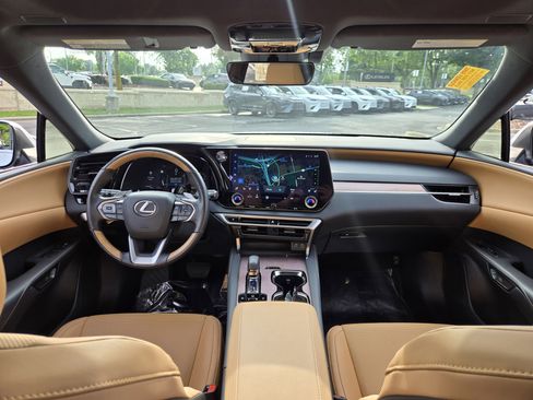 Used 2025 Lexus RX 350 Premium w/ Accessory Package (Z1) FWD image 27