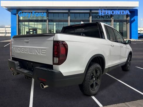 New 2026 Honda Ridgeline Black Edition image 5