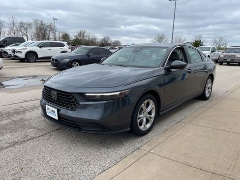 Used 2023 Honda Accord LX image 2