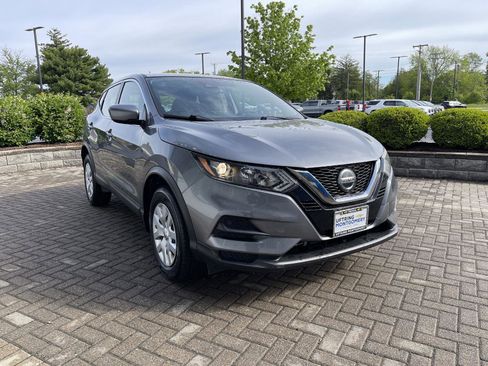 Used 2020 Nissan Rogue Sport S FWD image 7