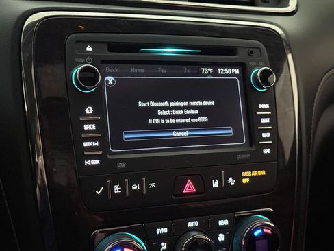 Used 2017 Buick Enclave Premium w/ Experience Buick Package AWD/4WD image 36
