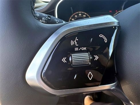 New 2024 Jaguar XF R-Dynamic SE image 28