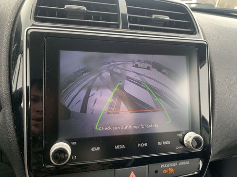 Used 2021 Mitsubishi Outlander Sport LE image 18