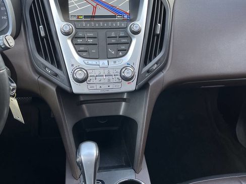 Used 2012 Chevrolet Equinox LTZ image 10