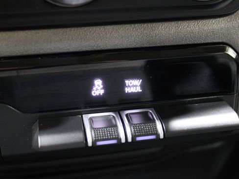 Used 2020 RAM 1500 Big Horn image 24