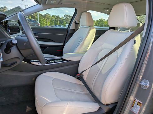 Used 2023 Hyundai Sonata SEL w/ Convenience Package image 13